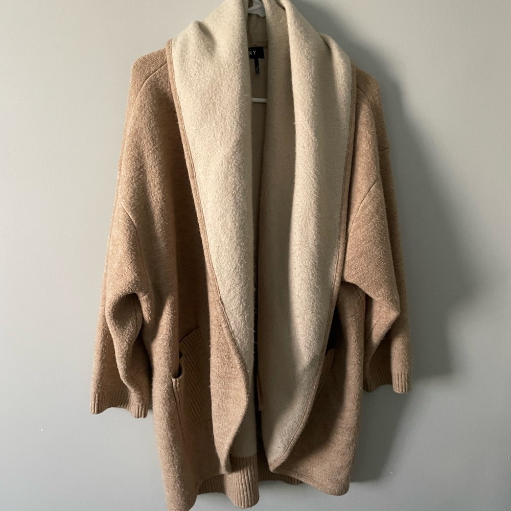 DKNY cardigan 12 - Picture 10 of 10